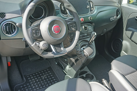 Fiat 500 mit Handbedienung